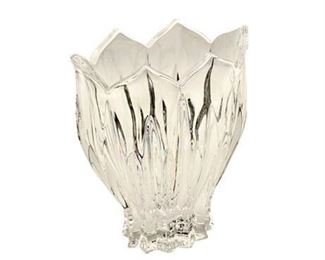 Lot 062m
Gorham Lead Crystal Tulip Vase
