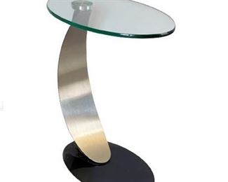 Lot 156-2
Gibo Inc Creations Post Modernism Accent Table