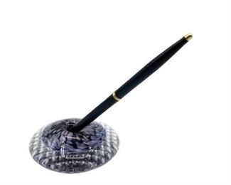 Lot 223
Peter Patterson Art Glass Pen Holder
