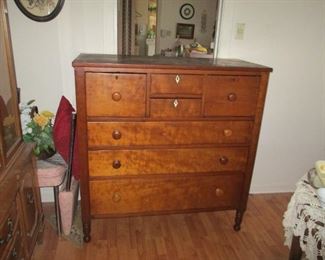Southern chest of  drawers
