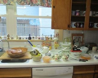 Kitchen items and barware