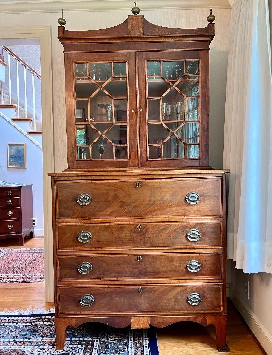 Antique Federal Secretary c. late 18thc/early 19thc -  in Outstanding Condition