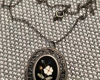 Pietra Dura and Silver Vintage Necklace