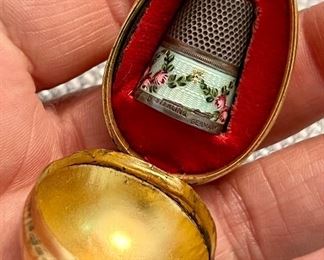 Sterling thimble in original "egg" container