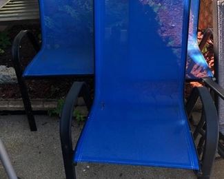 CHAIRS OF PATIO TABLE