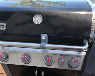 WEBER GAS GRILL