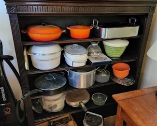 antique, top piece to the preceding picture. Kitchenware including 2 pieces of vintage LeCreuset