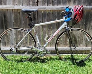 Sequoia Men's Bicycle with Helmet