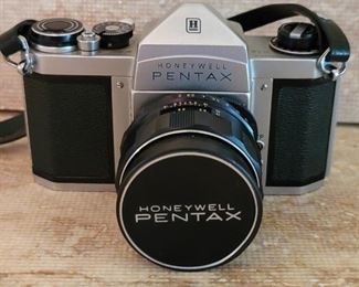 Vintage Honeywell Pentax 35mm Camera with Case