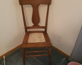 Vintage side chair needlework seat