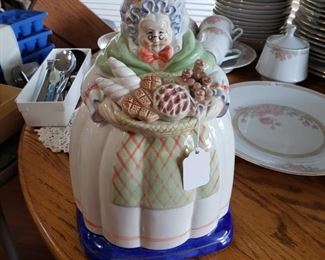 Fitz and Floyd cookie jar