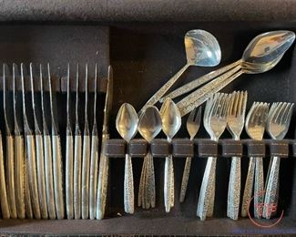 International STERLING Valecina Flatware Set