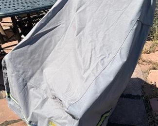 Large Cast Aluminum Outdoor Patio Set with Hidden Recessed Leaf with Protective Duck Covers