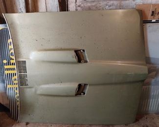 1968 gto hood..HAS A SMALL CREASE on the left corner
