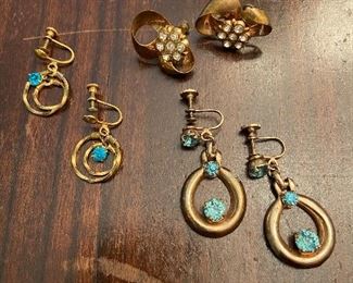 Fashion Screwback Earrings 