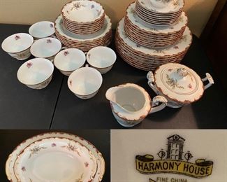 Harmony House Fine China by Wembly Japan 1950’s -Service for 8 plus Serving pieces