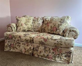 Floral Grand Millennial  Style Loveseat