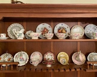 Tea and saucer cup collection