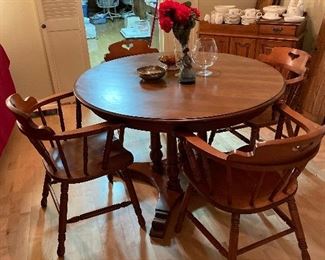Maple dining table w/ 4 chairs. 1 leaf available.