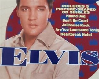 ELVIS Limited Edition Box set CD's