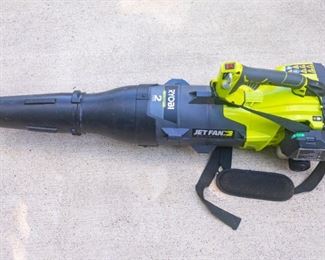Ryobi Jet Fan Leaf Blower