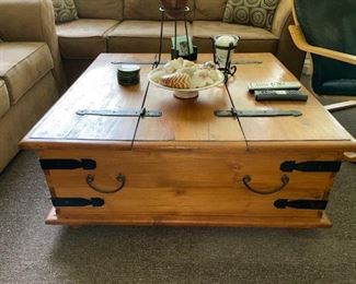 10 Wood Coffee Table