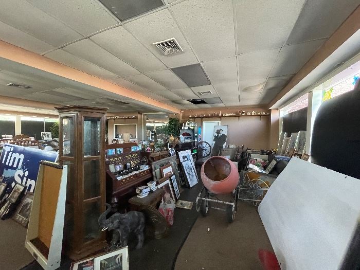 Huge collectors warehouse estate sale One Day! starts on 7/2/2022