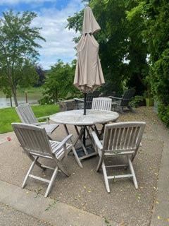 Outdoor Dining Furniture 