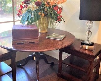 Queen Anne round table; 2 rectangular 3-tier side tables