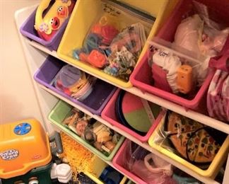 Toy organizing bins
