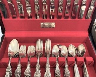 92 pieces of Reed & Barton "Francis I" sterling dinnerware with chest