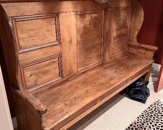 GREAT pine bench