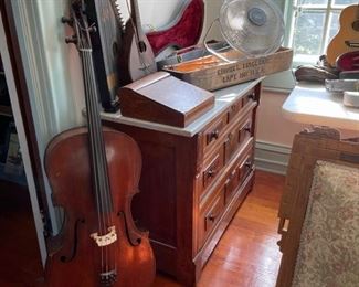 Vintage Instruments 
