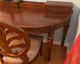 #29 - $295 - Rounded front desk 34Tx 46Lx 24D with chair 