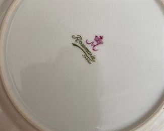 #48 - $150 - Made in Japan "Rosmarie" 93 pieces 