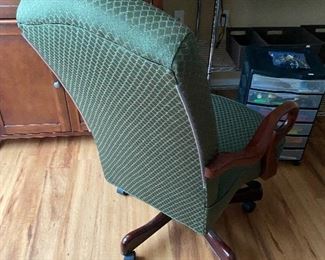 #38 - $100 - Green office chair wood handles 43T x 27T 