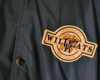 There are some cool vintage clothes here! More pics to come!