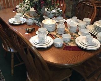 Fine china, dining table & chairs