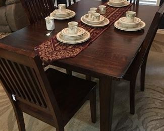 Dining table & chairs, fine china