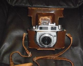 Minolta A-2 camera with leather case