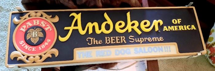 Andeker beer sign