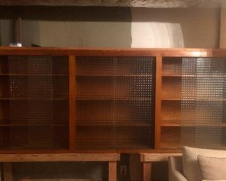 okay, I mean it this time, I'm clocking out. Captions to return tomorrow.