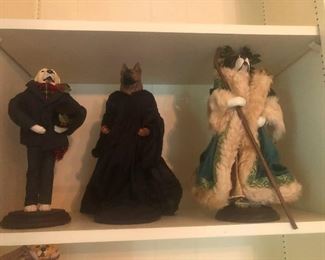 what home is complete without upright porcelain puppies in royal vestments?