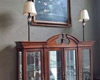 China Cabinet & Picture