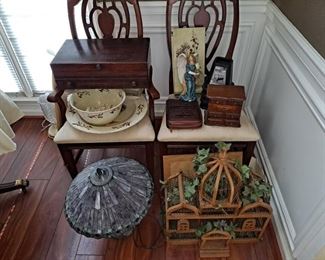 Dining room chairs, lamp and accessories.