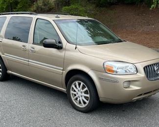 2005 Buick Terraza Van Gold 101,500 miles.