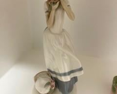 Girl in White Dress - Made in Spain - not Lladro