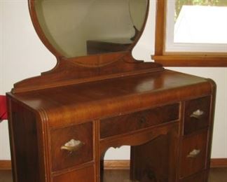 Dresser with mirror