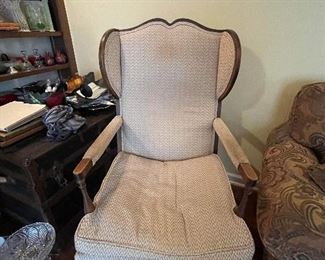 Several very nice accent chairs.