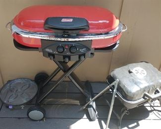 Coleman portable propane grill. Never been used! Still has plastic on grates.